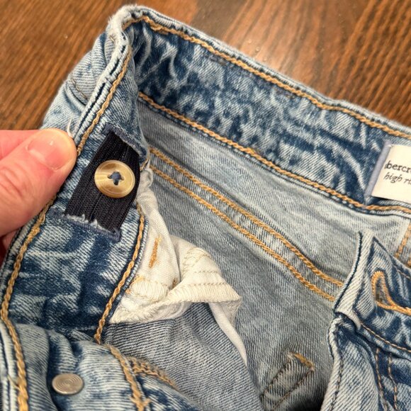 Abercrombie Kids High Rise Wide Leg Jeans Size 13/14 Blue - Picture 3 of 9